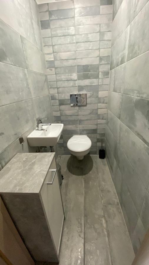 Mifi Apartman Balatonlelle Exteriér fotografie