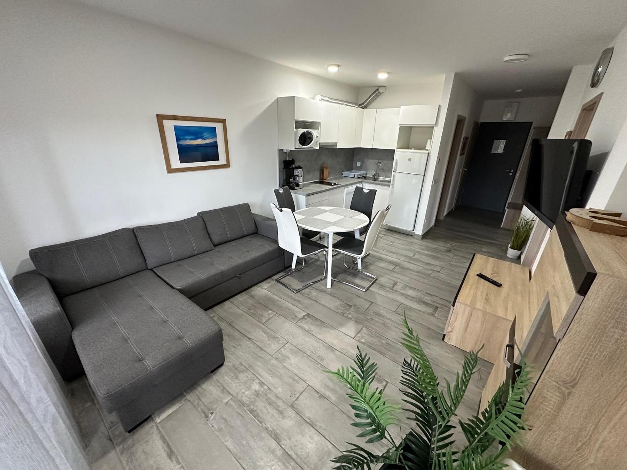 Mifi Apartman Balatonlelle Exteriér fotografie